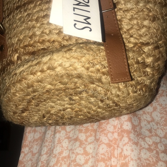 THE SHORE BREAK PICNIC COOLER! - Picture 10 of 12